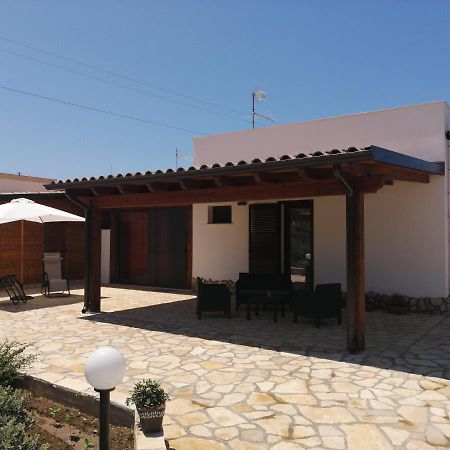 Casa Vacanze Dorotea Villa Valderice Kültér fotó