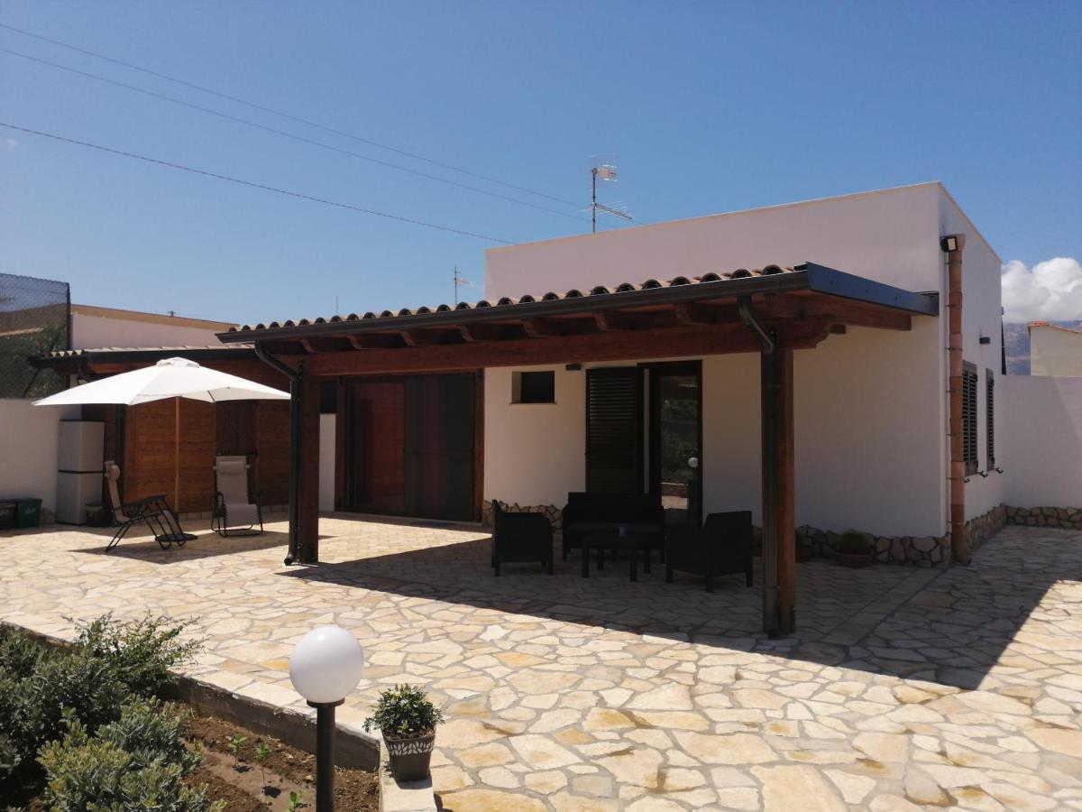 Casa Vacanze Dorotea Villa Valderice Kültér fotó